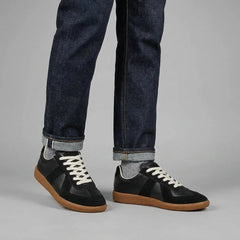 Retro Low Top Sneakers
