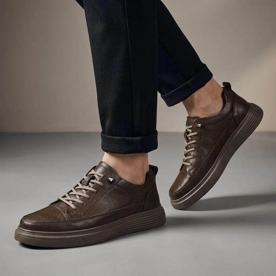 Black Sole Lace-Up Sneakers – Brown